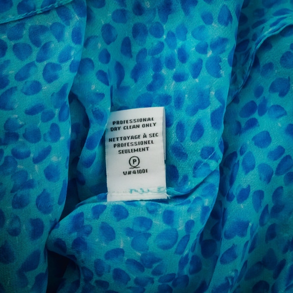 Diane Von Furstenberg Size 8 Blue Print Lorelei Two Collared Button Front Down T - Picture 7 of 9